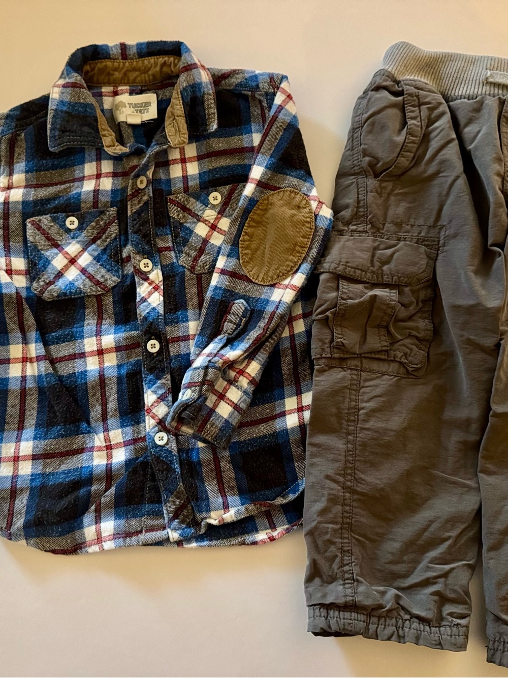 Boys size 3 t Tucker and Tate flannel button up and lined pant set